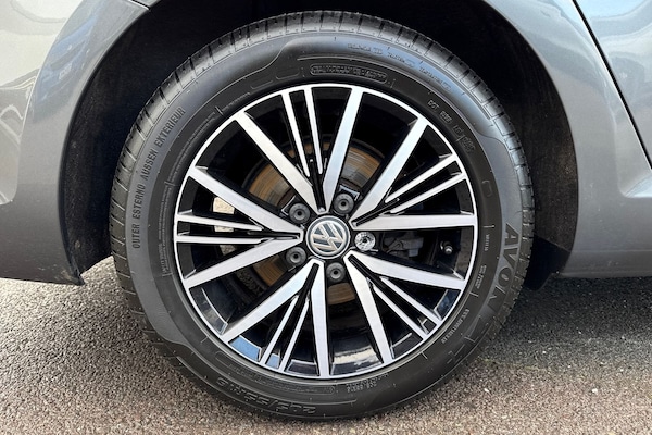 Used Volkswagen Golf 2019 for sale - 76182136: Photo 23