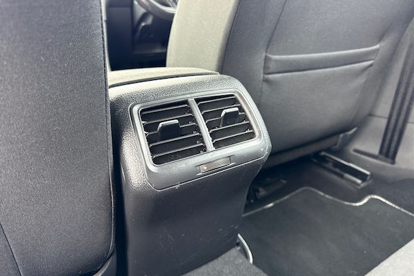 Used Volkswagen Golf 2019 for sale - 76182136: Photo 35