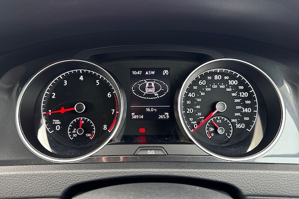Used Volkswagen Golf 2019 for sale - 76182136: Photo 43