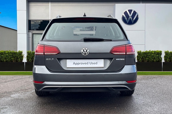 Used Volkswagen Golf 2019 for sale - 76182136: Photo 4