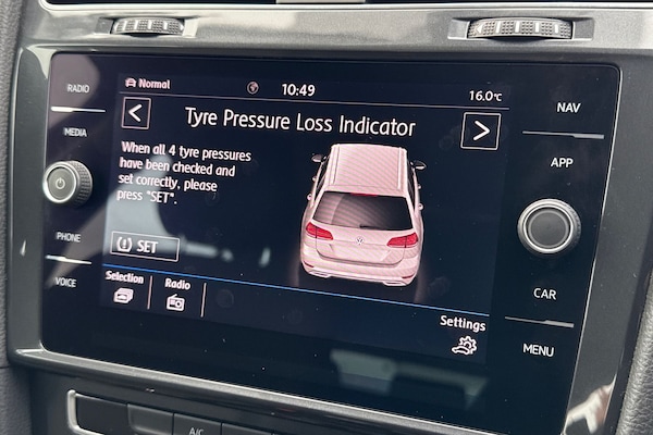 Used Volkswagen Golf 2019 for sale - 76182136: Photo 54