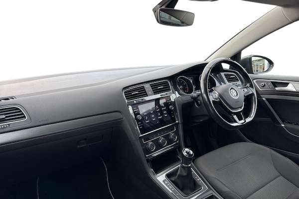 Used Volkswagen Golf 2019 for sale - 76182136: Photo 8