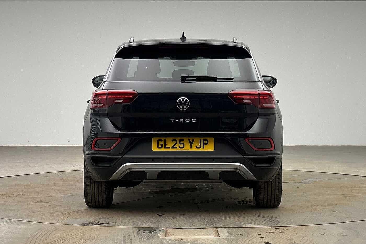 Used Volkswagen T-Roc 2025 for sale - 78177606: Photo 8