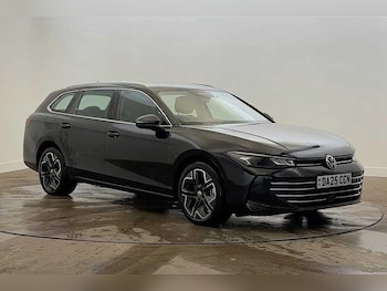 Used Volkswagen Passat 2025 for sale - 76629845: Photo