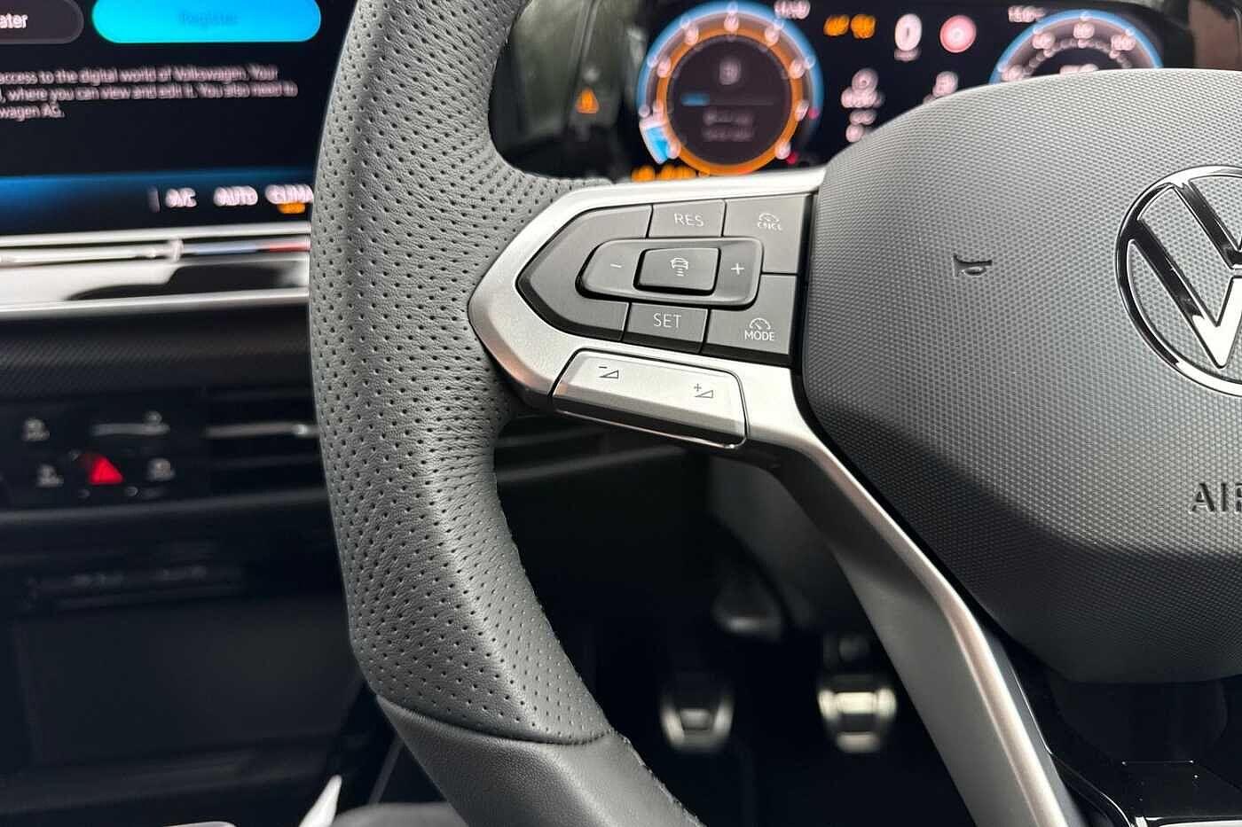 Used Volkswagen Golf 2025 for sale - 77128787: Photo 31