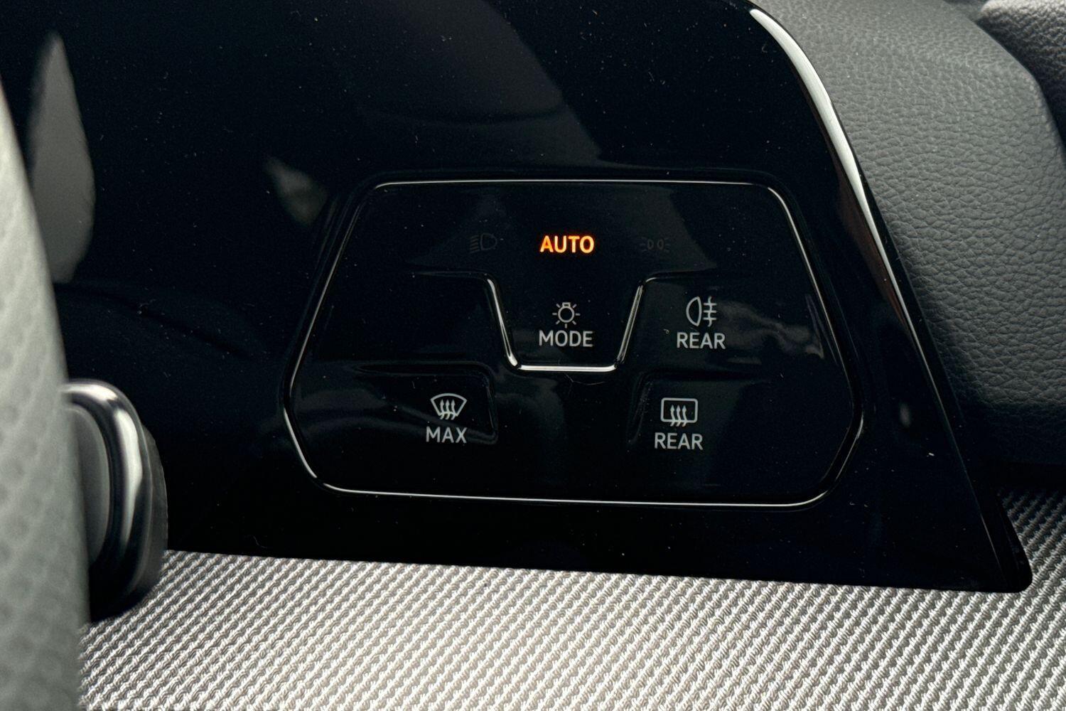 Used Volkswagen Golf 2025 for sale - 77128787: Photo 73