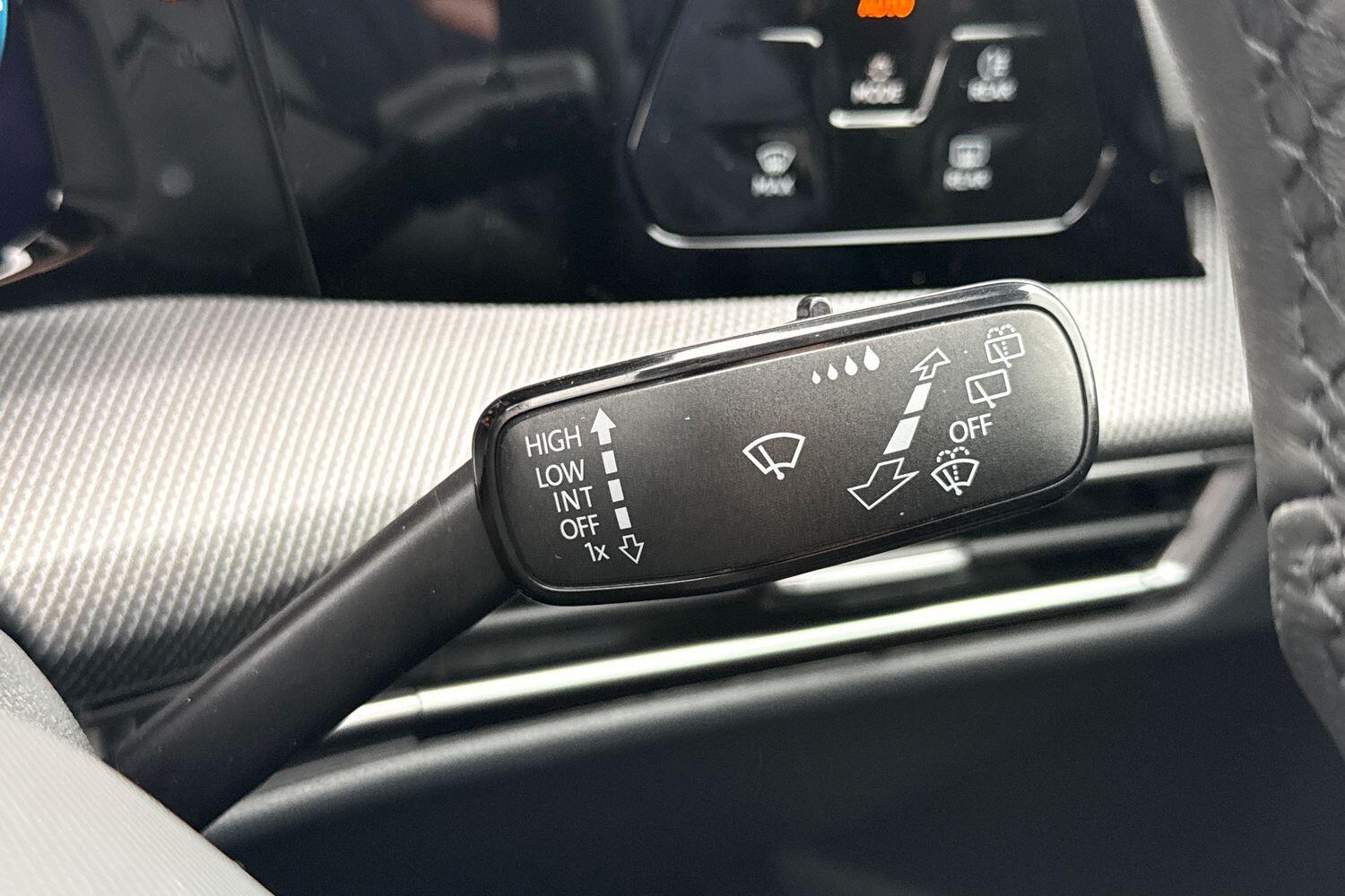 Used Volkswagen Golf 2025 for sale - 77128787: Photo 74