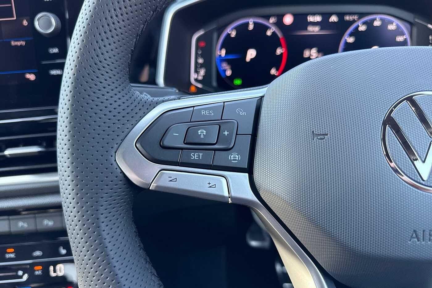 Used Volkswagen T-Roc 2025 for sale - 77187334: Photo 39