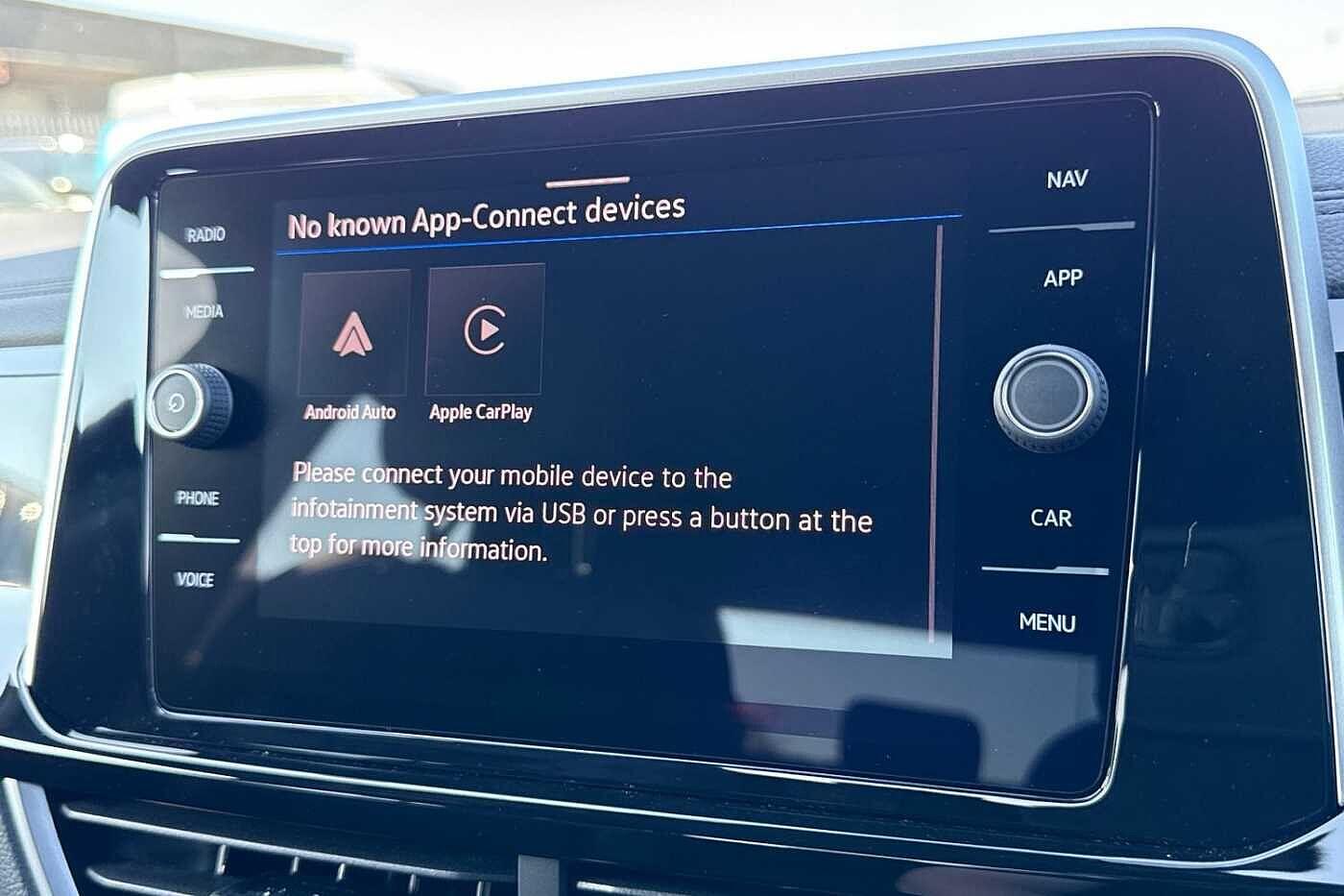 Used Volkswagen T-Roc 2025 for sale - 77187334: Photo 51