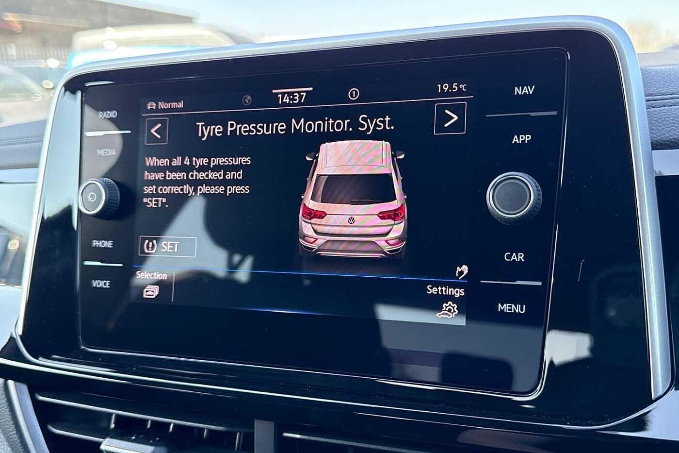 Used Volkswagen T-Roc 2025 for sale - 77187334: Photo 52