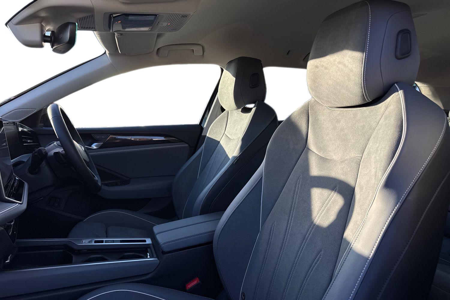 Used Volkswagen Passat 2025 for sale - 77158947: Photo 16