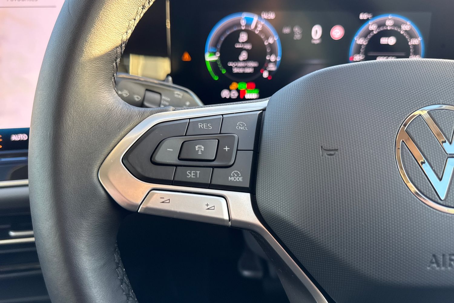 Used Volkswagen Passat 2025 for sale - 77158947: Photo 48