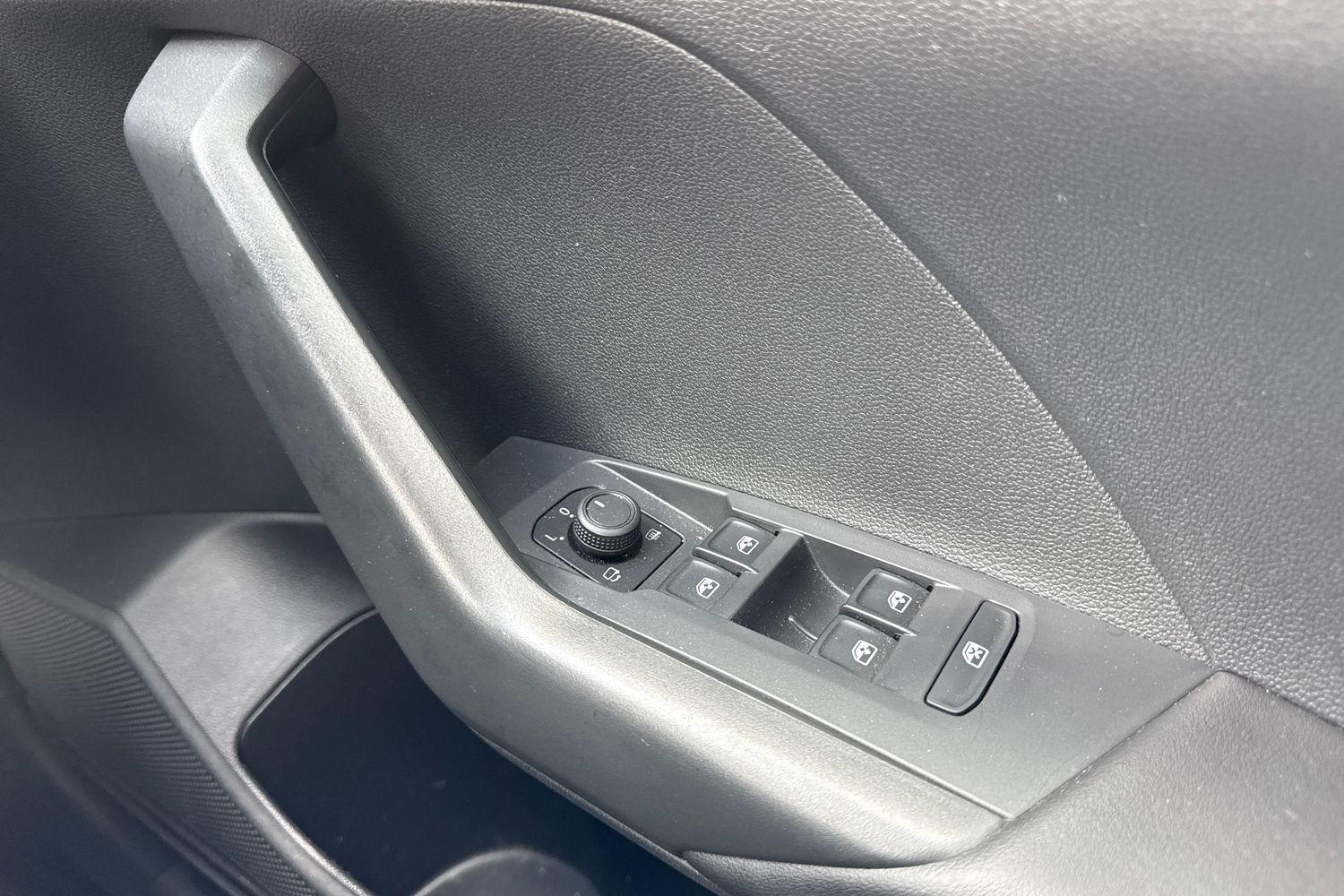 Used Volkswagen T-Cross 2023 for sale - 78084099: Photo 21