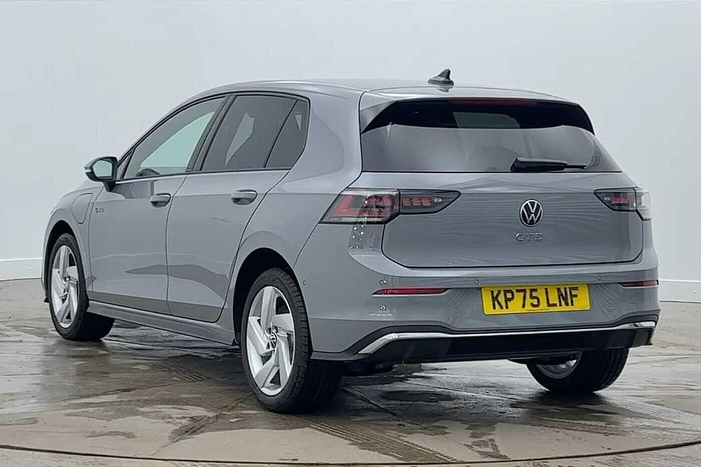 Used Volkswagen Golf 2025 for sale - 77161364: Photo 3