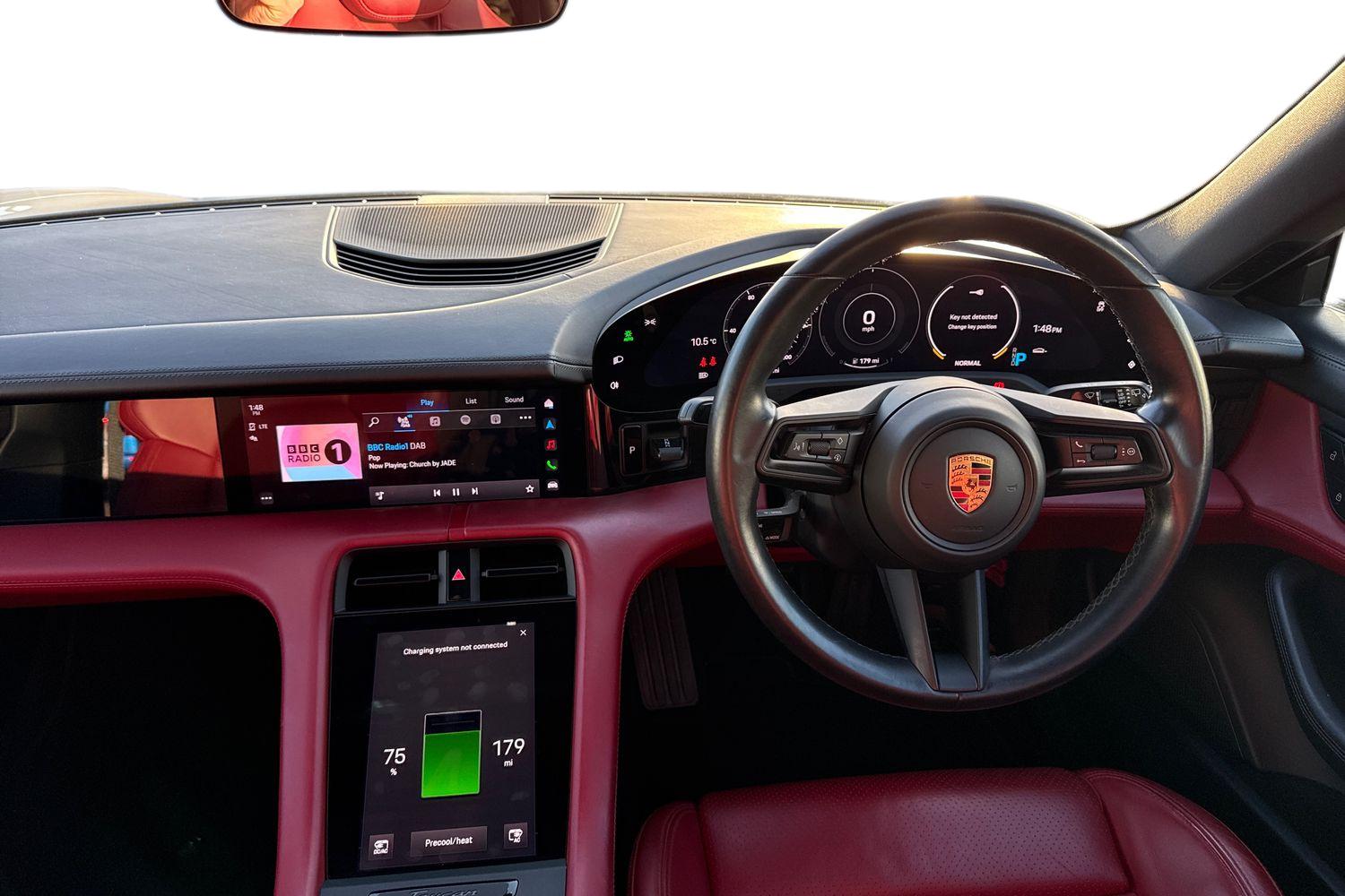 Used Porsche Taycan 2022 for sale - 76896222: Photo 18