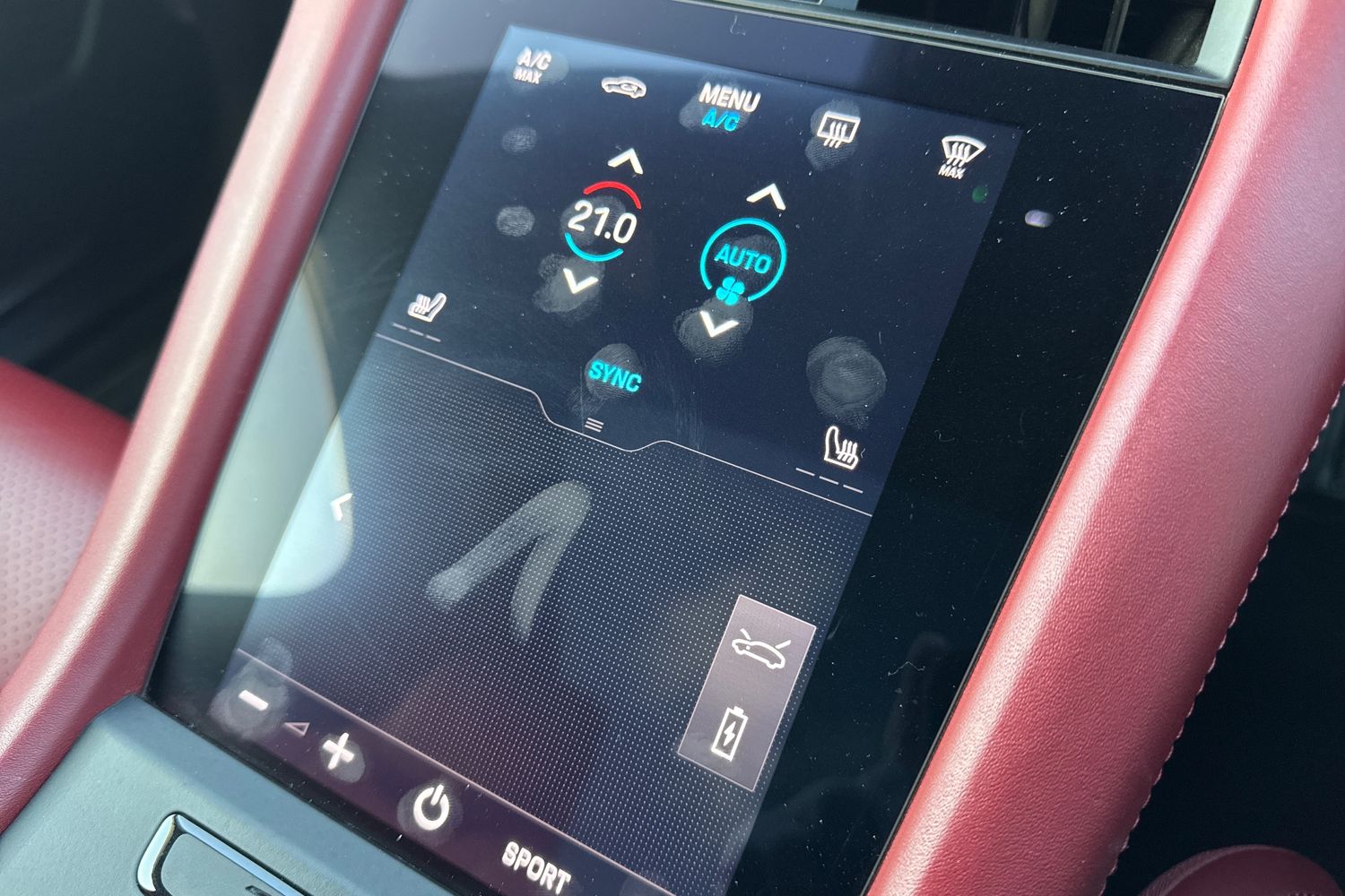 Used Porsche Taycan 2022 for sale - 76896222: Photo 22