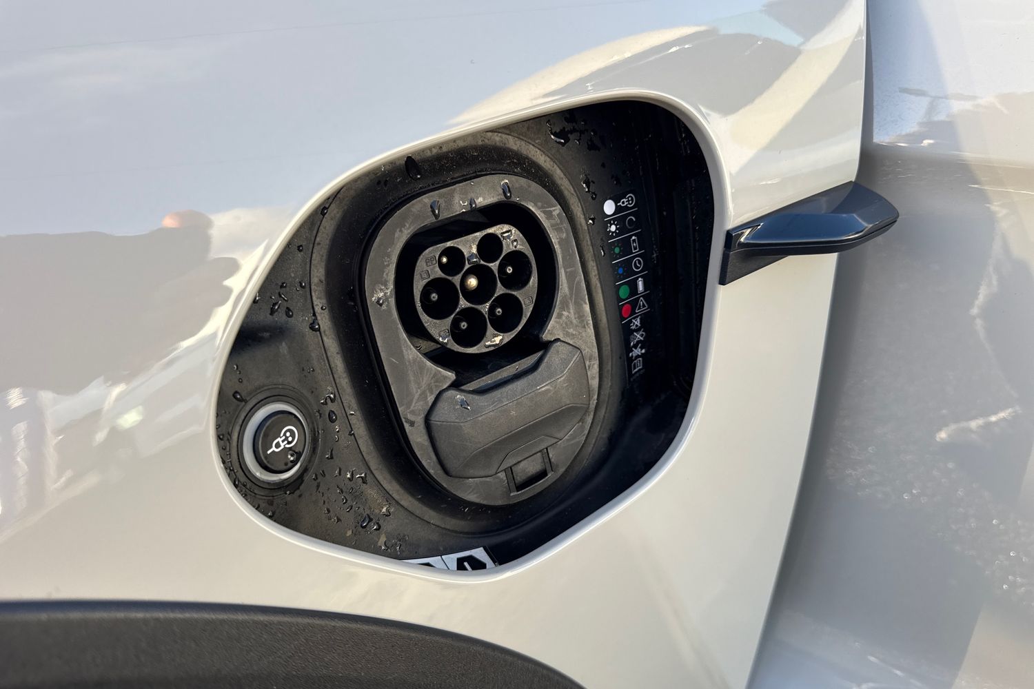 Used Porsche Taycan 2022 for sale - 76896222: Photo 30