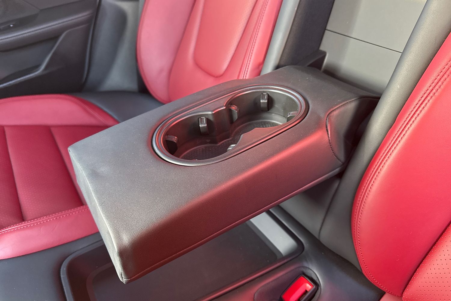 Used Porsche Taycan 2022 for sale - 76896222: Photo 38