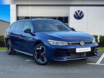 Used Volkswagen Passat 2025 for sale - 77571063: Photo