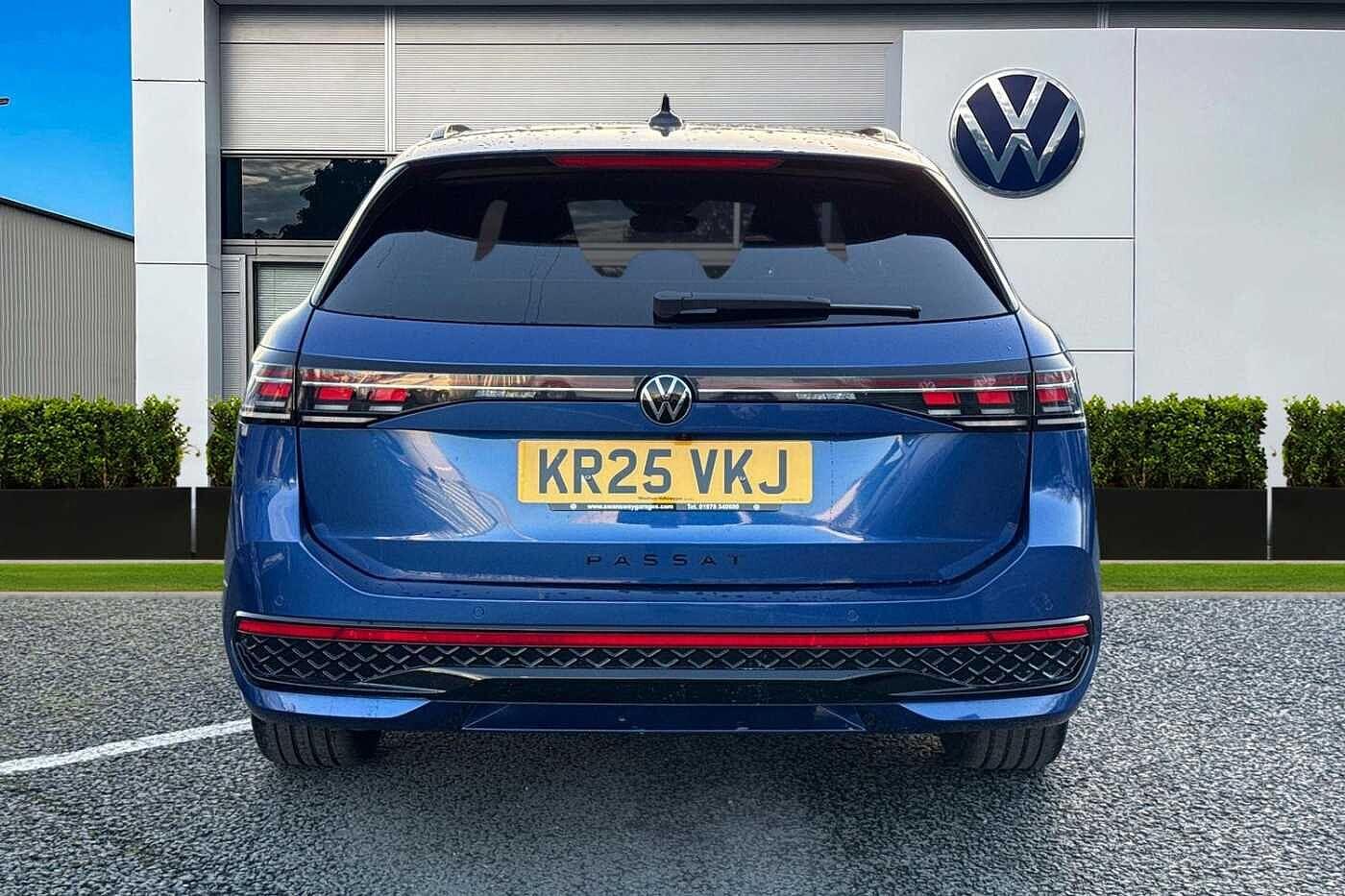 Used Volkswagen Passat 2025 for sale - 77571063: Photo 8