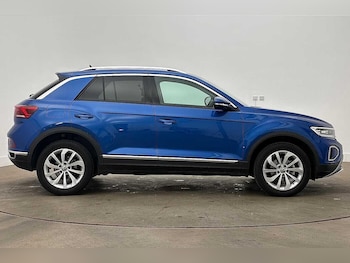 Used Volkswagen T-Roc 2025 for sale - 79514654: Photo