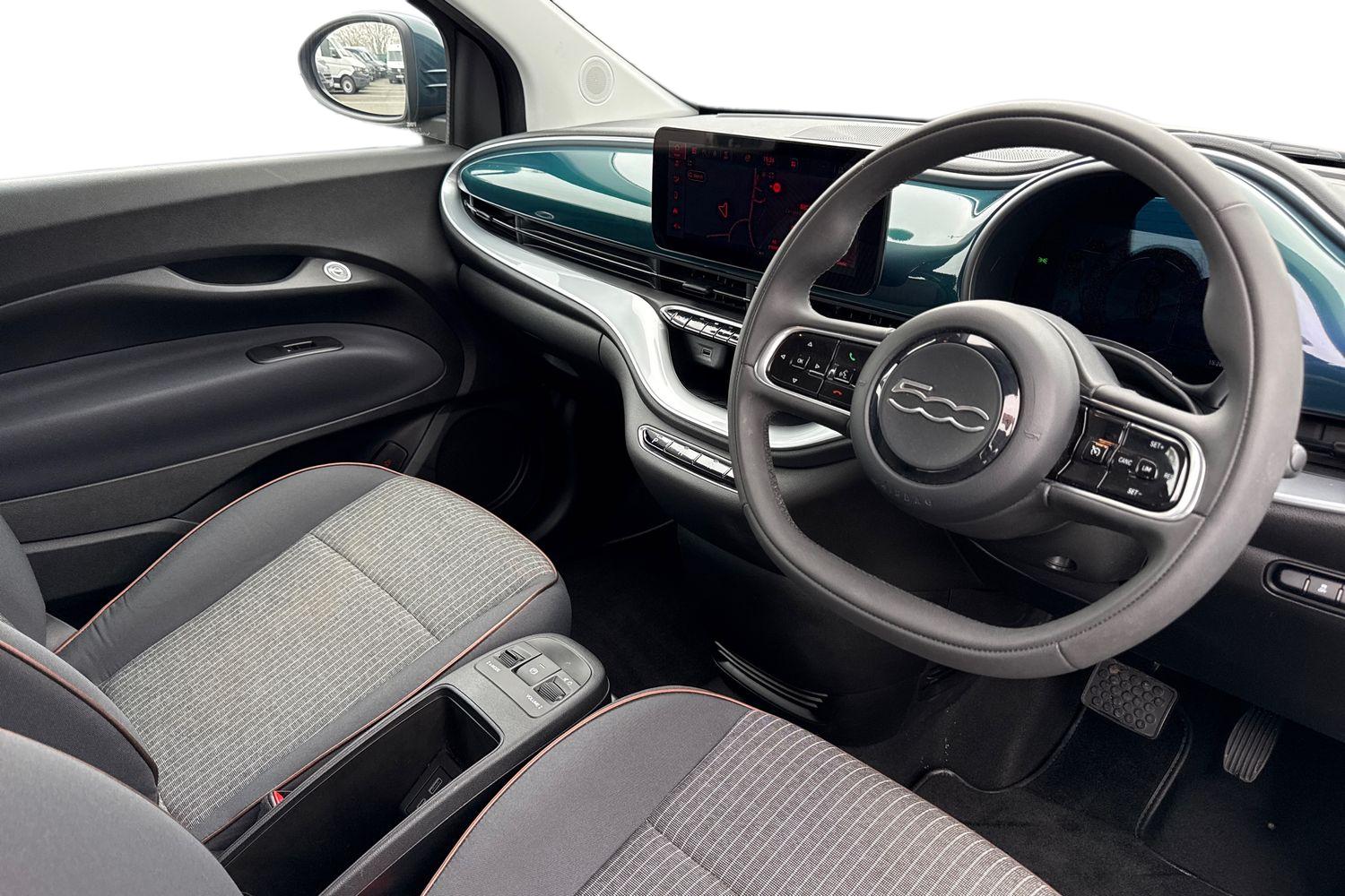 Used Fiat 500e 2022 for sale - 77996393: Photo 14