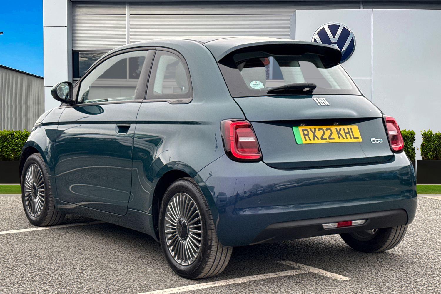 Used Fiat 500e 2022 for sale - 77996393: Photo 2