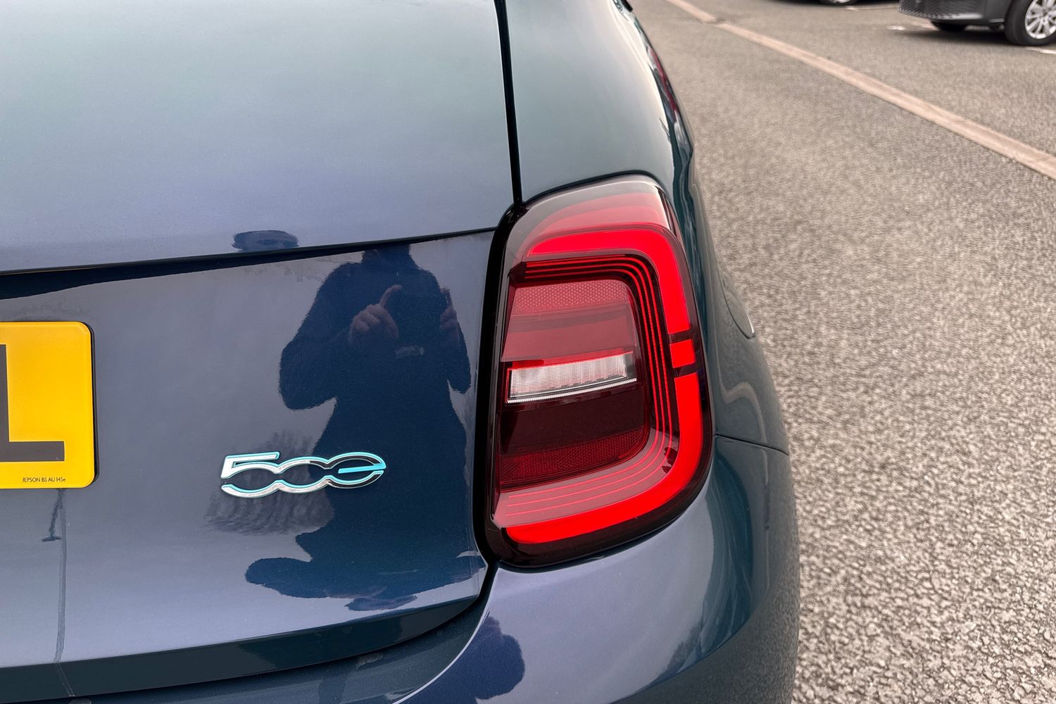 Used Fiat 500e 2022 for sale - 77996393: Photo 26