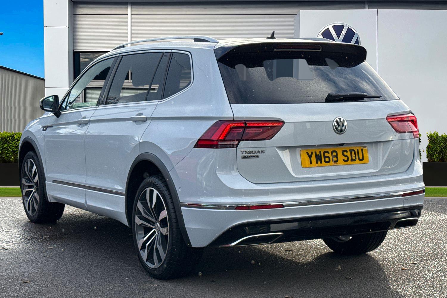 Used Volkswagen Tiguan Allspace 2019 for sale - 76624980: Photo 2