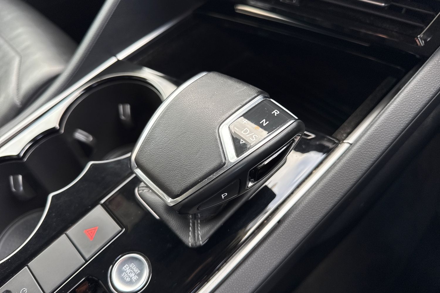 Used Volkswagen Touareg 2019 for sale - 76535244: Photo 22