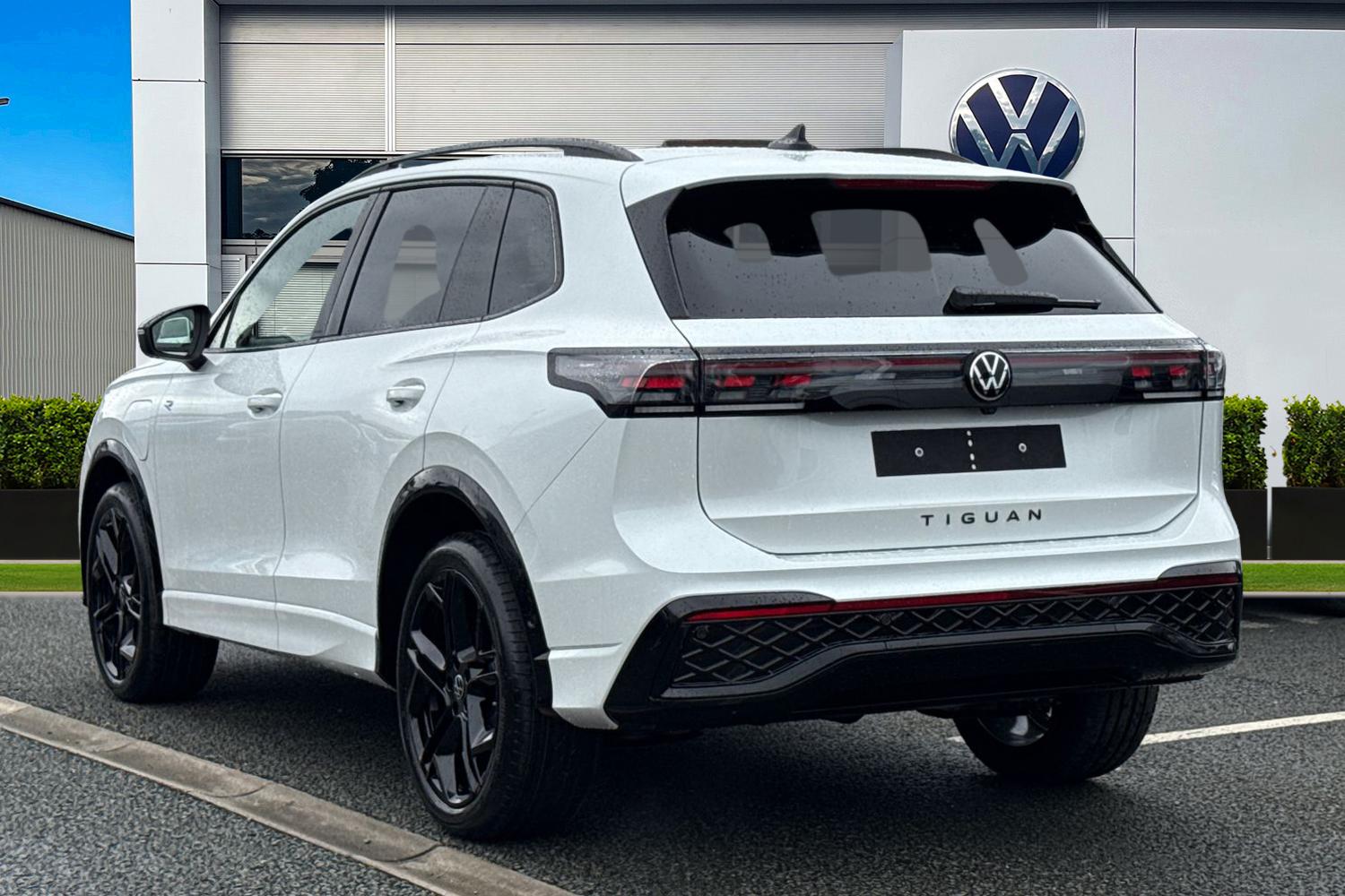 Used Volkswagen Tiguan 2026 for sale - 77206653: Photo 2