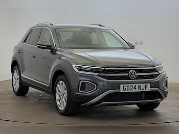 Used Volkswagen T-Roc 2024 for sale - 75556933: Photo