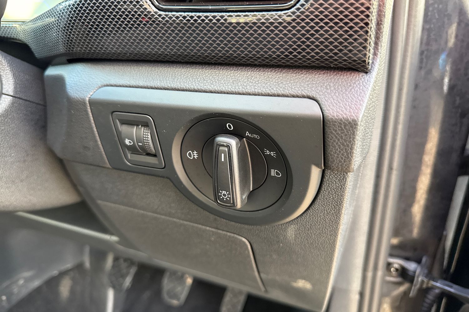 Used Volkswagen T-Cross 2024 for sale - 76902537: Photo 35