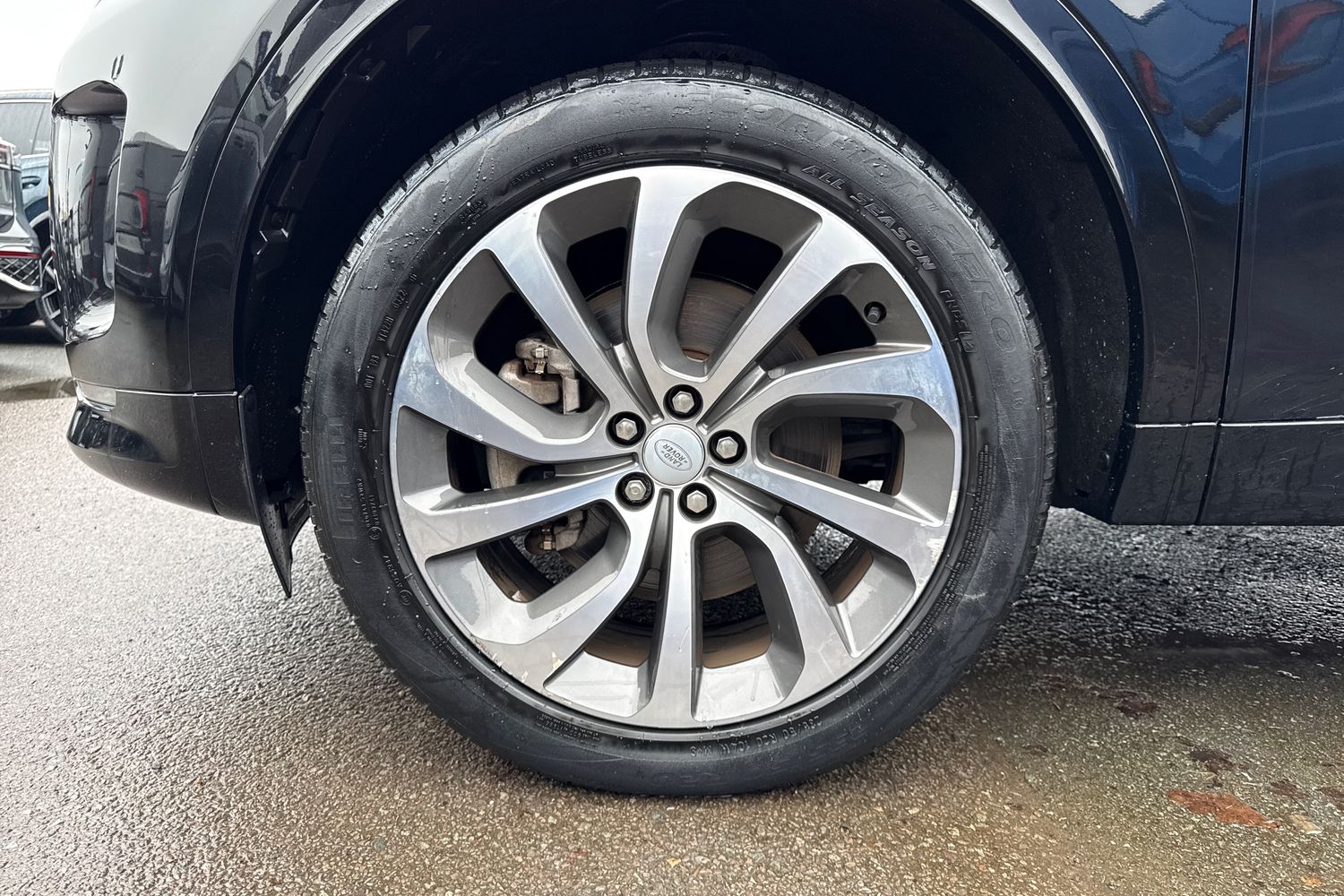 Used Land Rover Discovery Sport 2022 for sale - 77382896: Photo 24