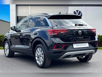 Used Volkswagen T-Roc 2025 for sale - 79206779: Photo