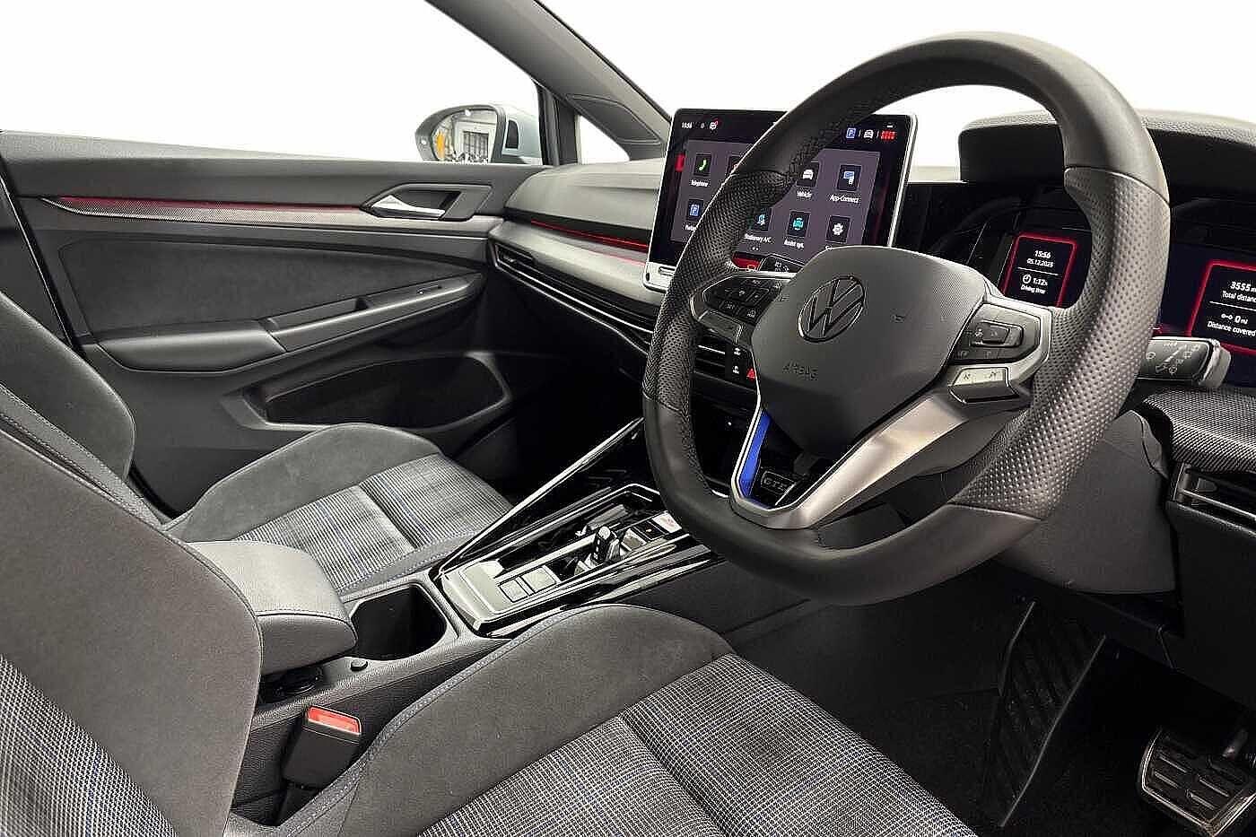 Used Volkswagen Golf 2025 for sale - 76934335: Photo 6