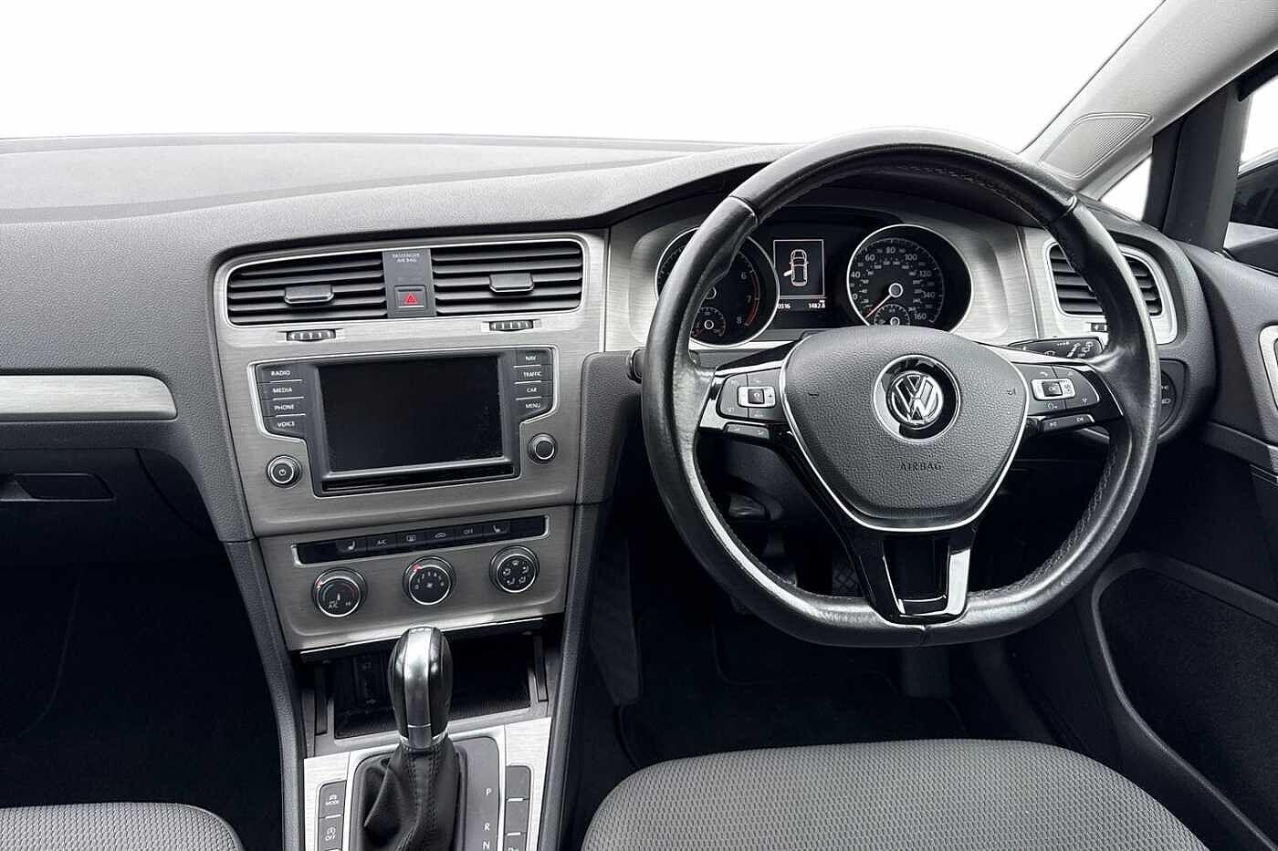 Used Volkswagen Golf 2016 for sale - 76665180: Photo 13