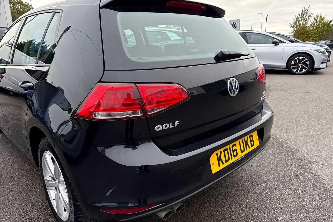 Used Volkswagen Golf 2016 for sale - 76665180: Photo 16
