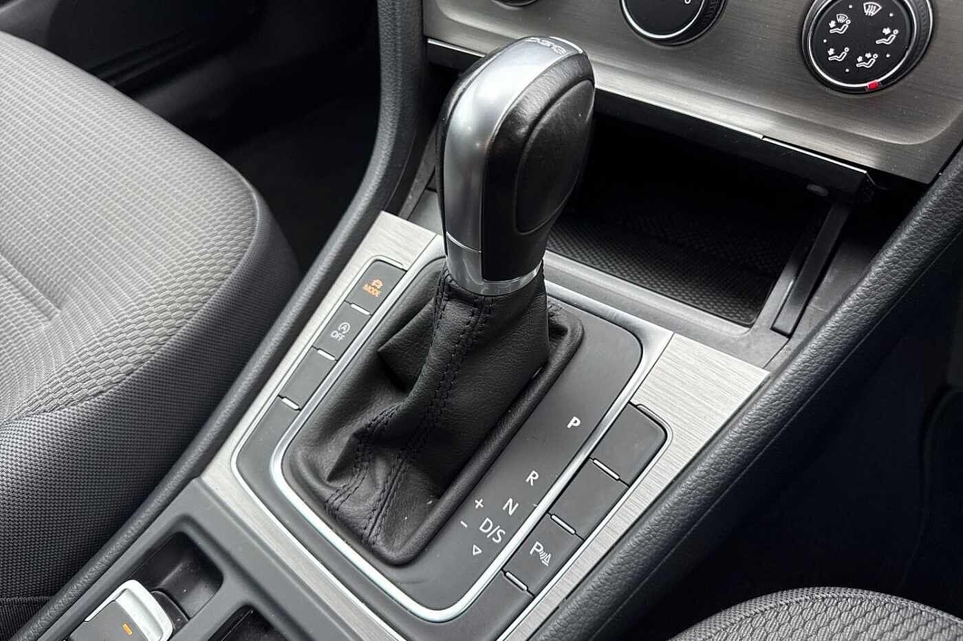 Used Volkswagen Golf 2016 for sale - 76665180: Photo 20