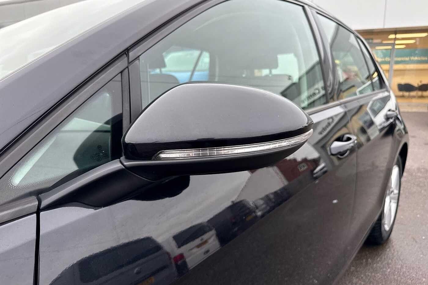 Used Volkswagen Golf 2016 for sale - 76665180: Photo 30