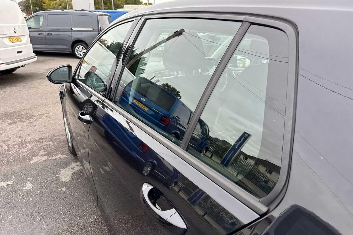 Used Volkswagen Golf 2016 for sale - 76665180: Photo 31