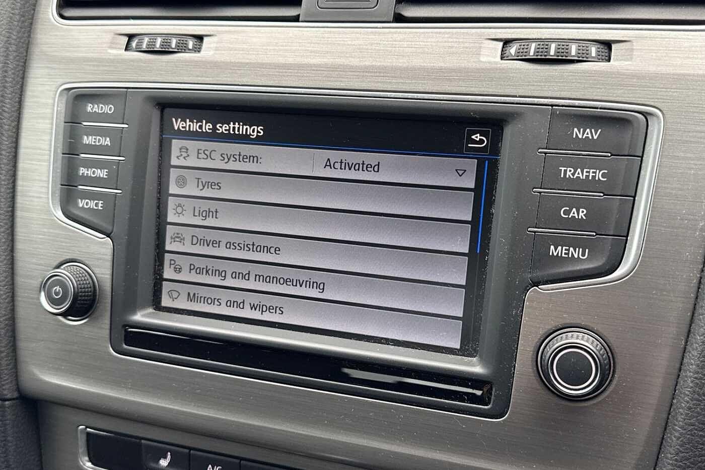 Used Volkswagen Golf 2016 for sale - 76665180: Photo 52