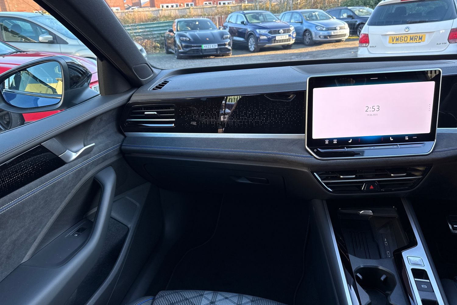 Used Volkswagen Passat 2025 for sale - 76519999: Photo 15