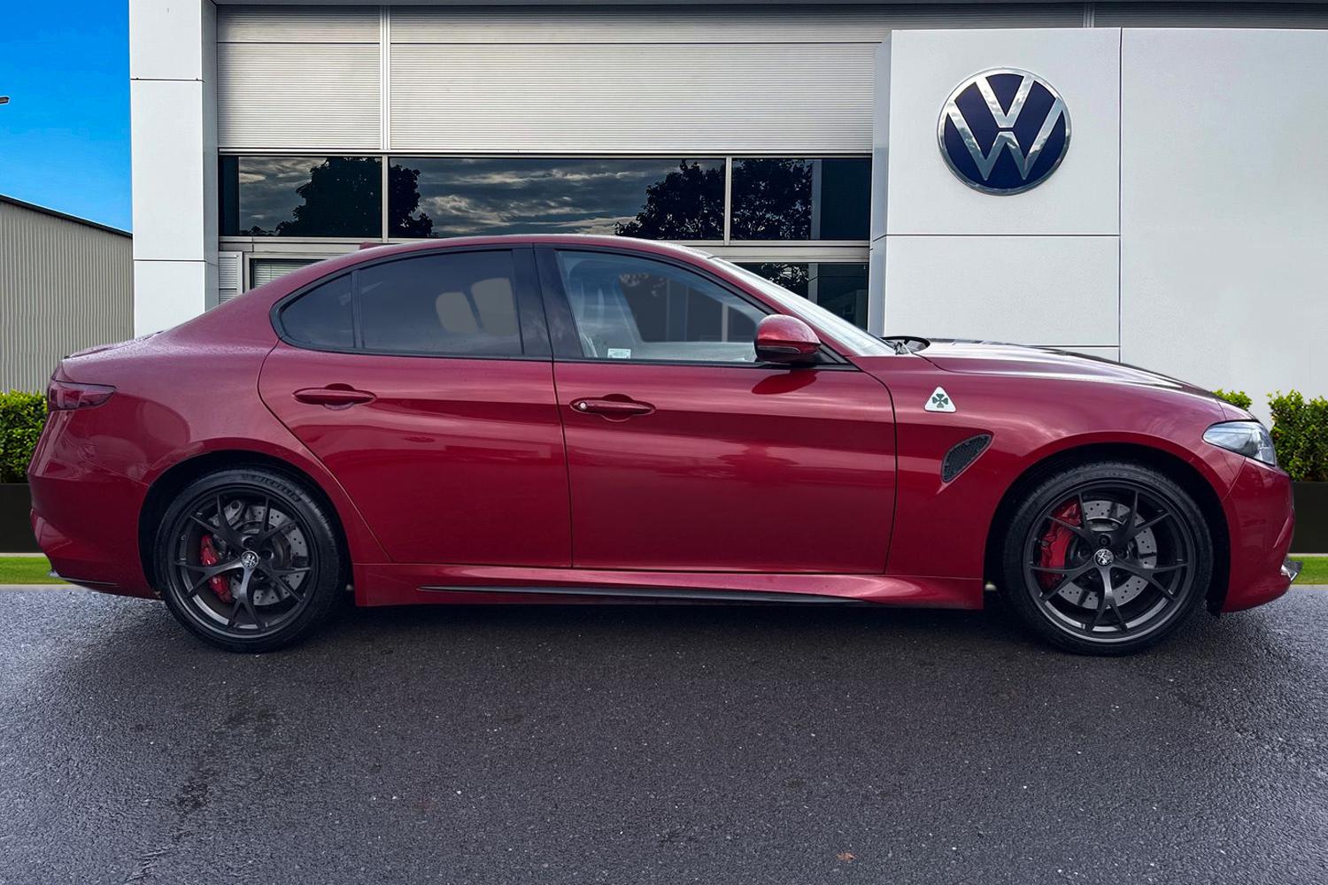Used Alfa Romeo Giulia 2017 for sale - 76541041: Photo 3
