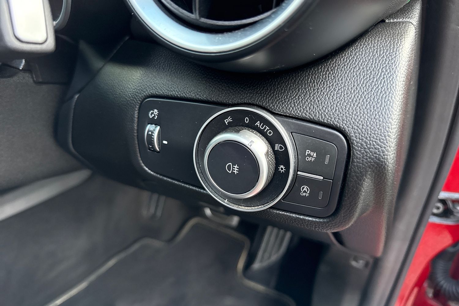 Used Alfa Romeo Giulia 2017 for sale - 76541041: Photo 39