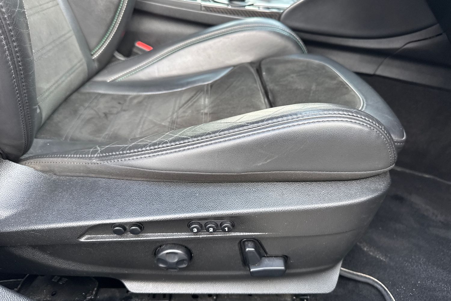 Used Alfa Romeo Giulia 2017 for sale - 76541041: Photo 40