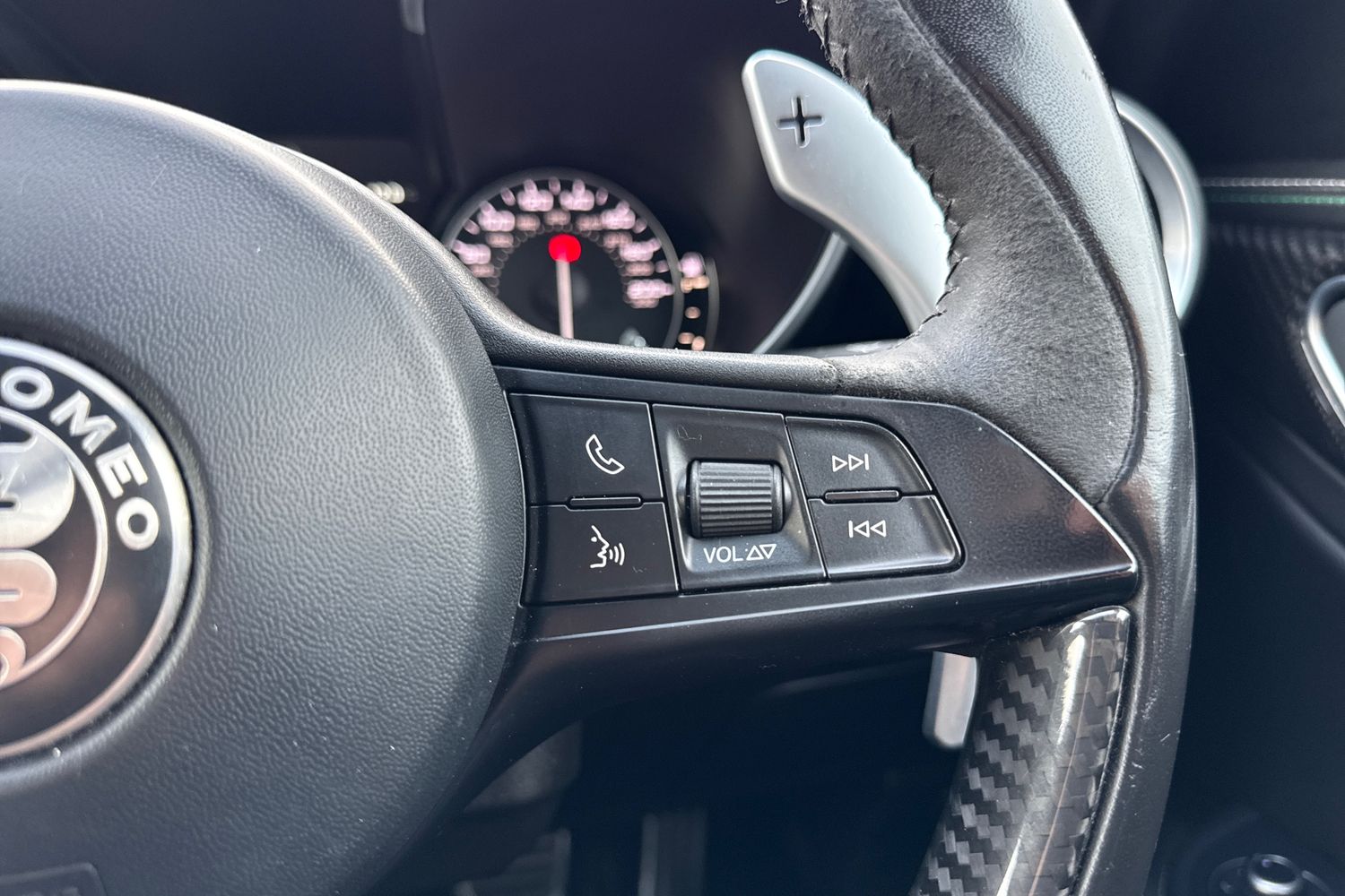 Used Alfa Romeo Giulia 2017 for sale - 76541041: Photo 48