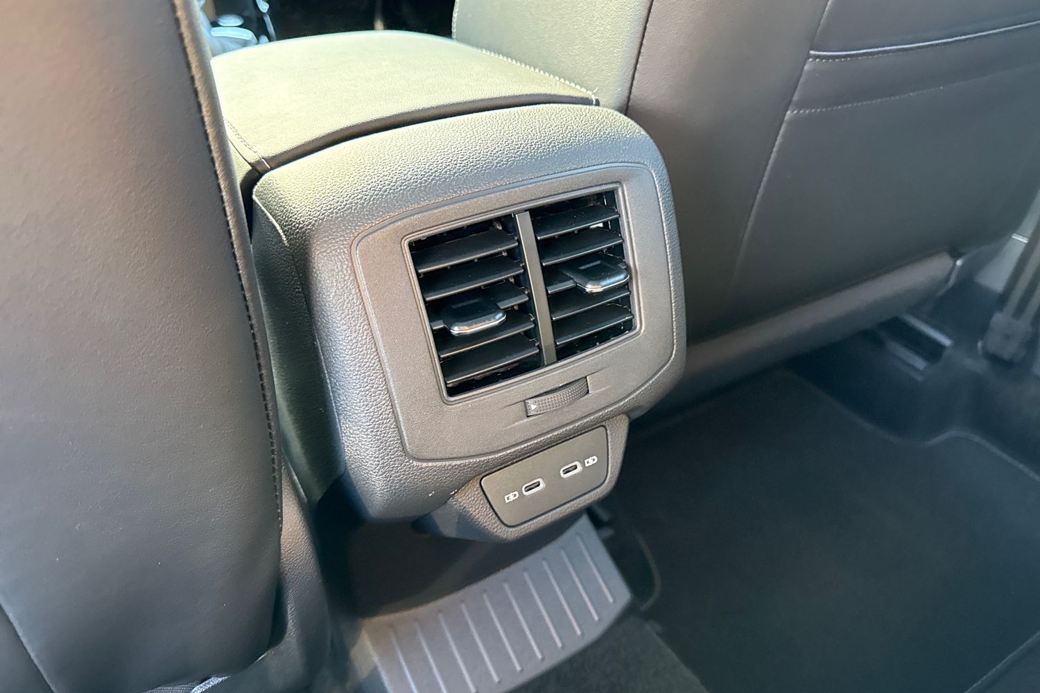 Used Volkswagen T-Roc 2026 for sale - 77226325: Photo 36