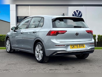 Used Volkswagen Golf 2025 for sale - 79537464: Photo