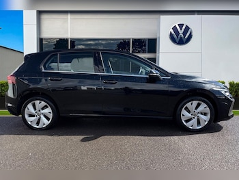 Used Volkswagen Golf 2025 for sale - 79514663: Photo